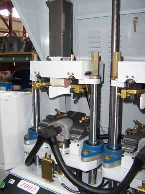 V-2002 PREFORMING TOE UPPER MOULDING MACHINE.