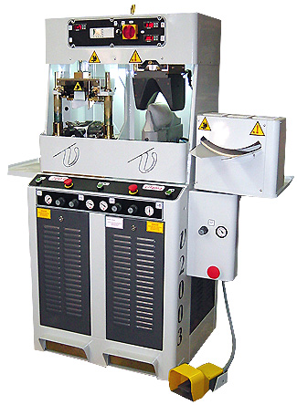 V-2004 MOULDING VAMPS AND PREFORMING TOE UPPER MOULDING MACHINE